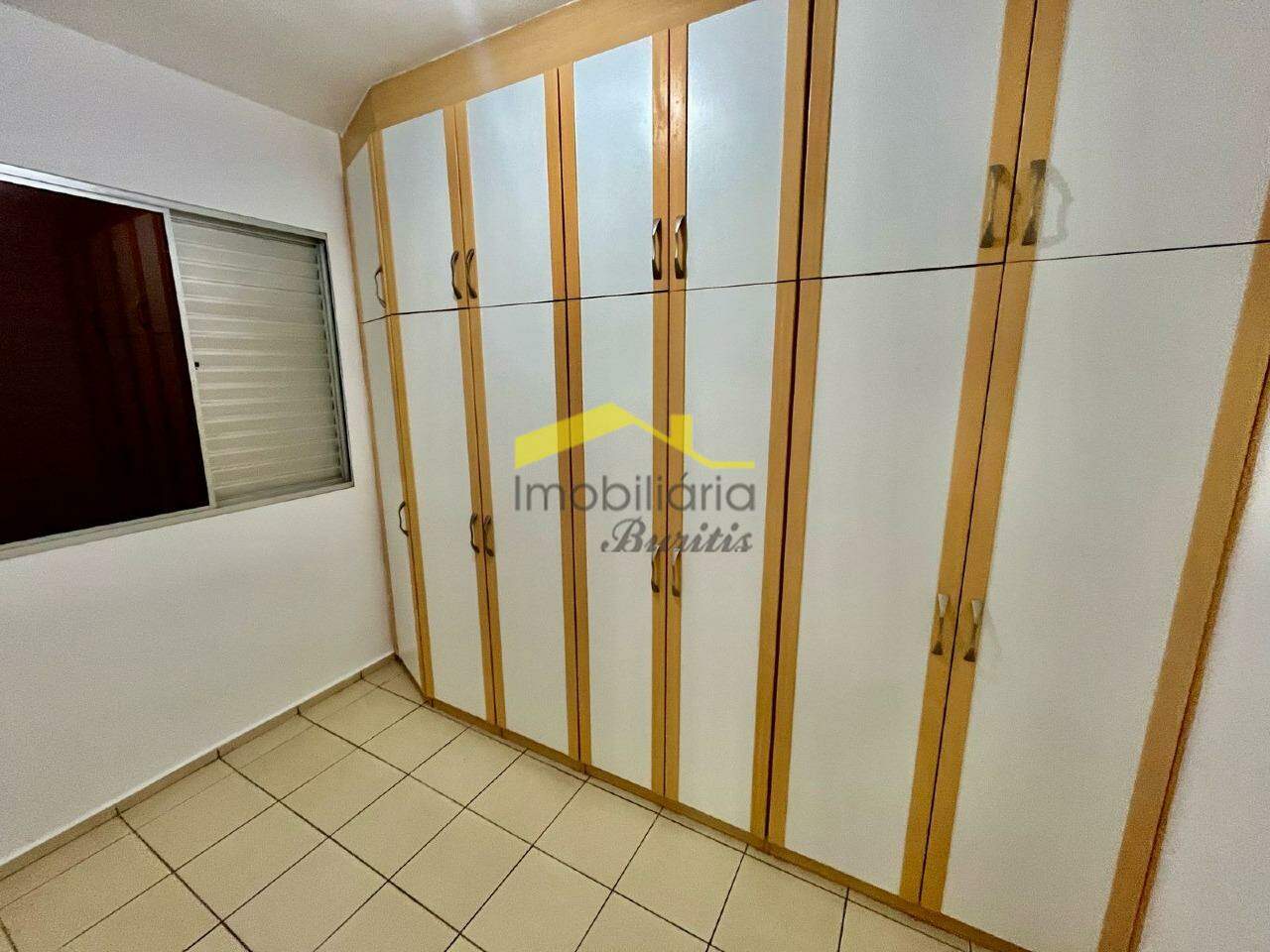 Apartamento para aluguel no Buritis: 