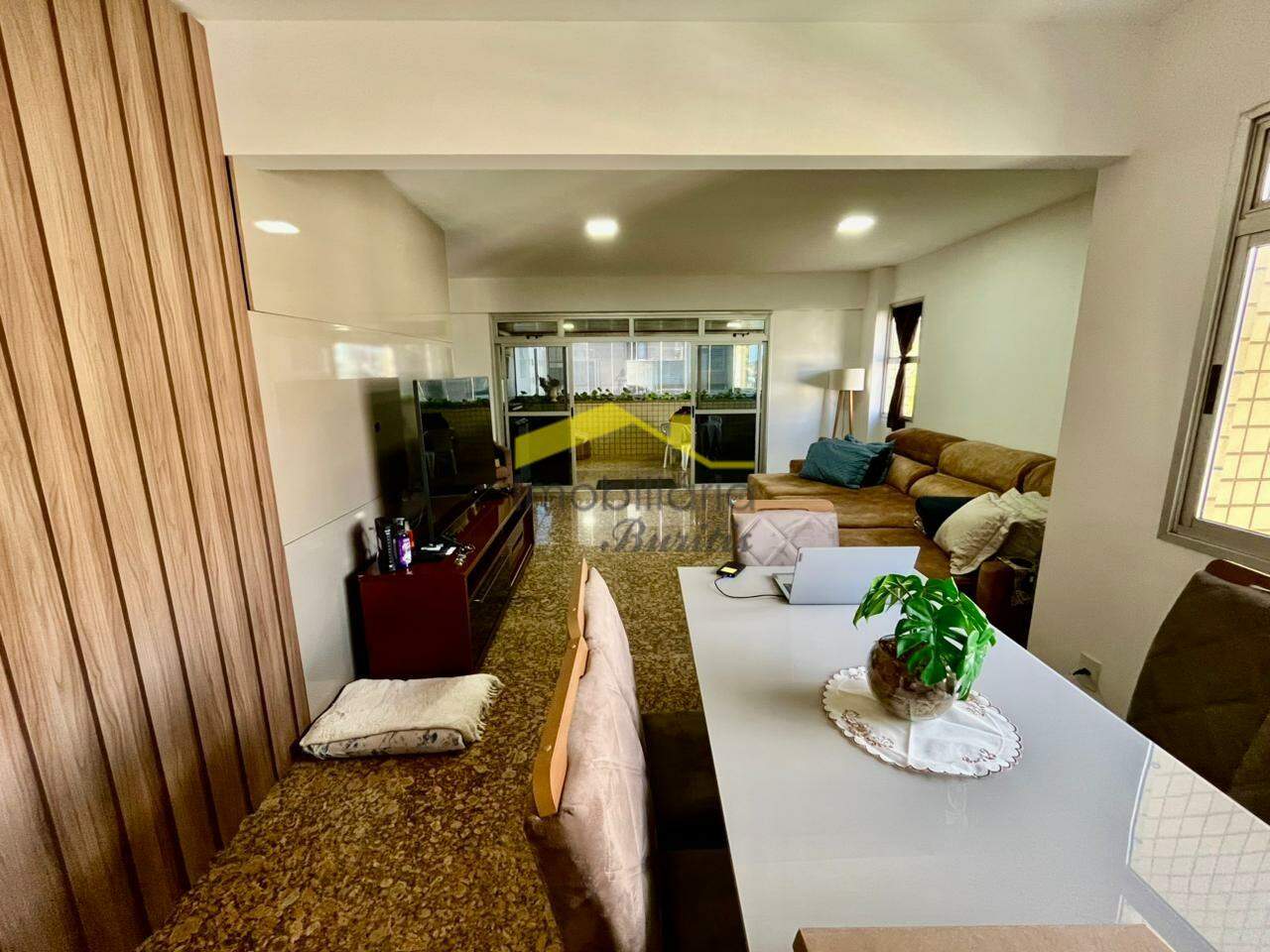 Apartamento à venda no Buritis: 