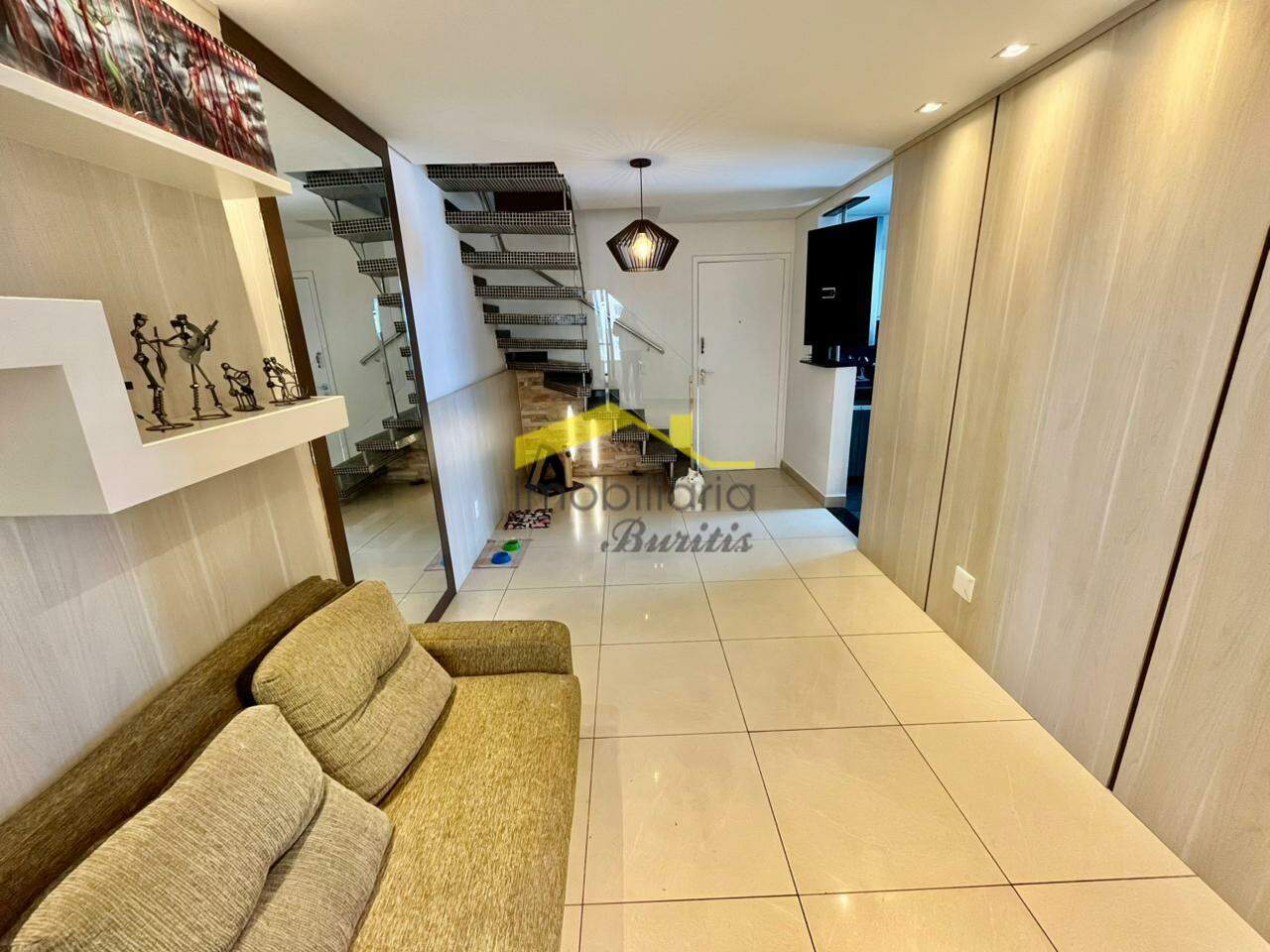 Cobertura à venda no Buritis: 