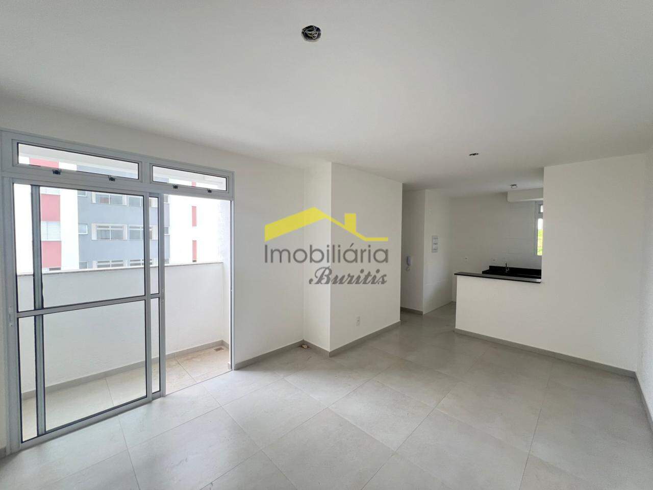 Apartamento para aluguel no Buritis: 