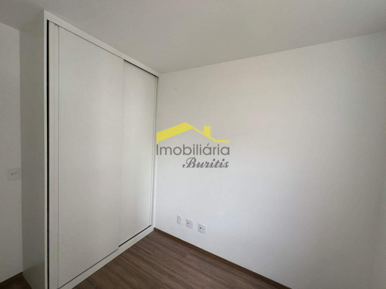 Apartamento para aluguel no Buritis: 