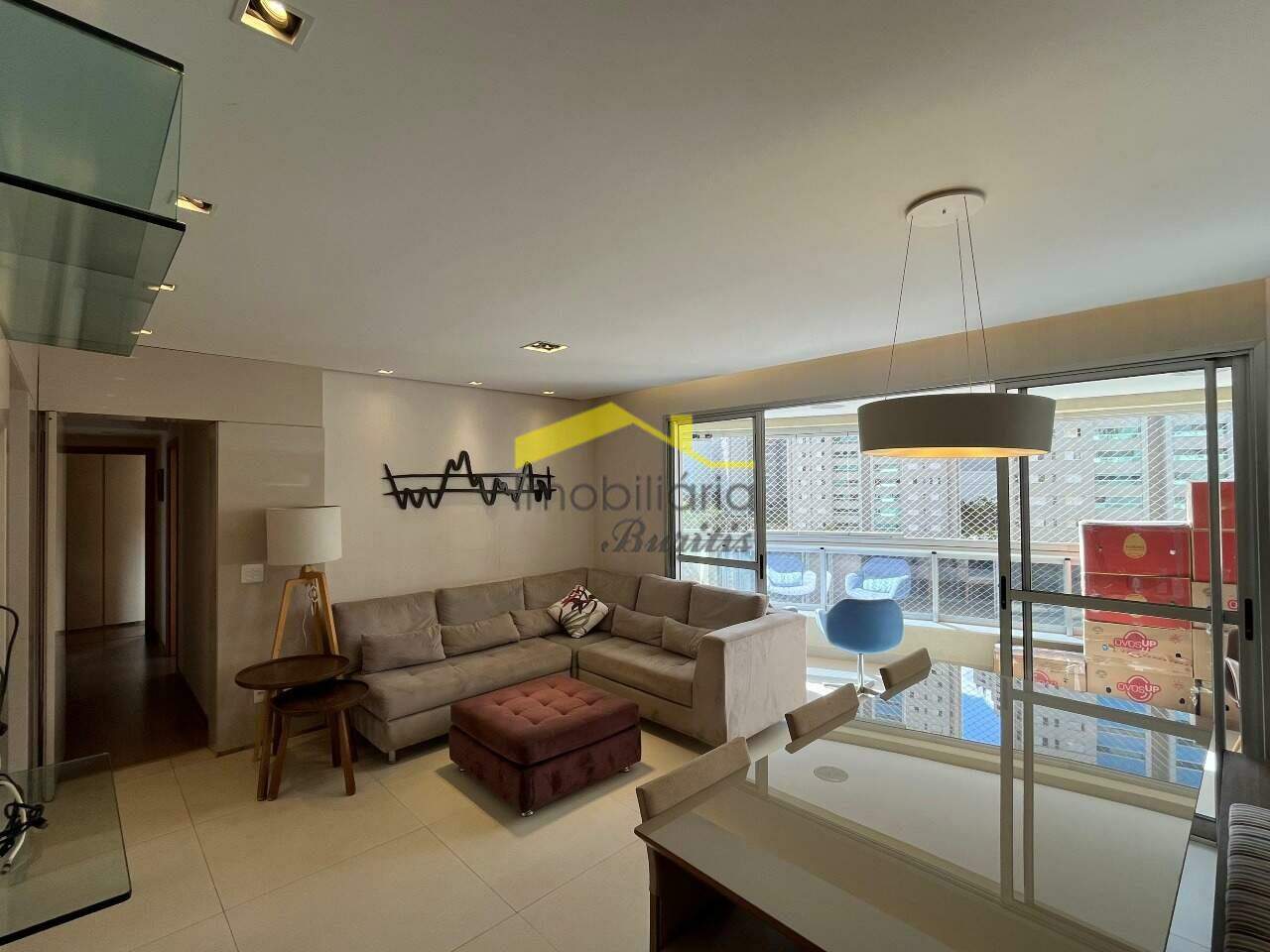 Apartamento à venda no Vila da Serra: Sala de estar