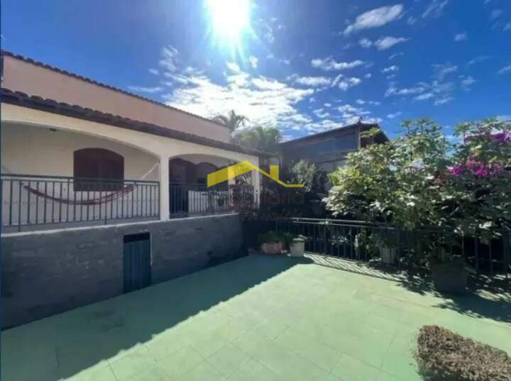 Casa à venda no Palmeiras: 