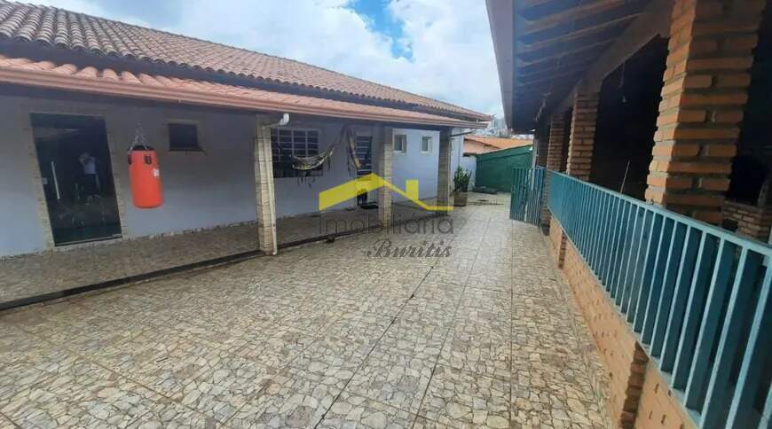 Casa à venda no Parque São José: 