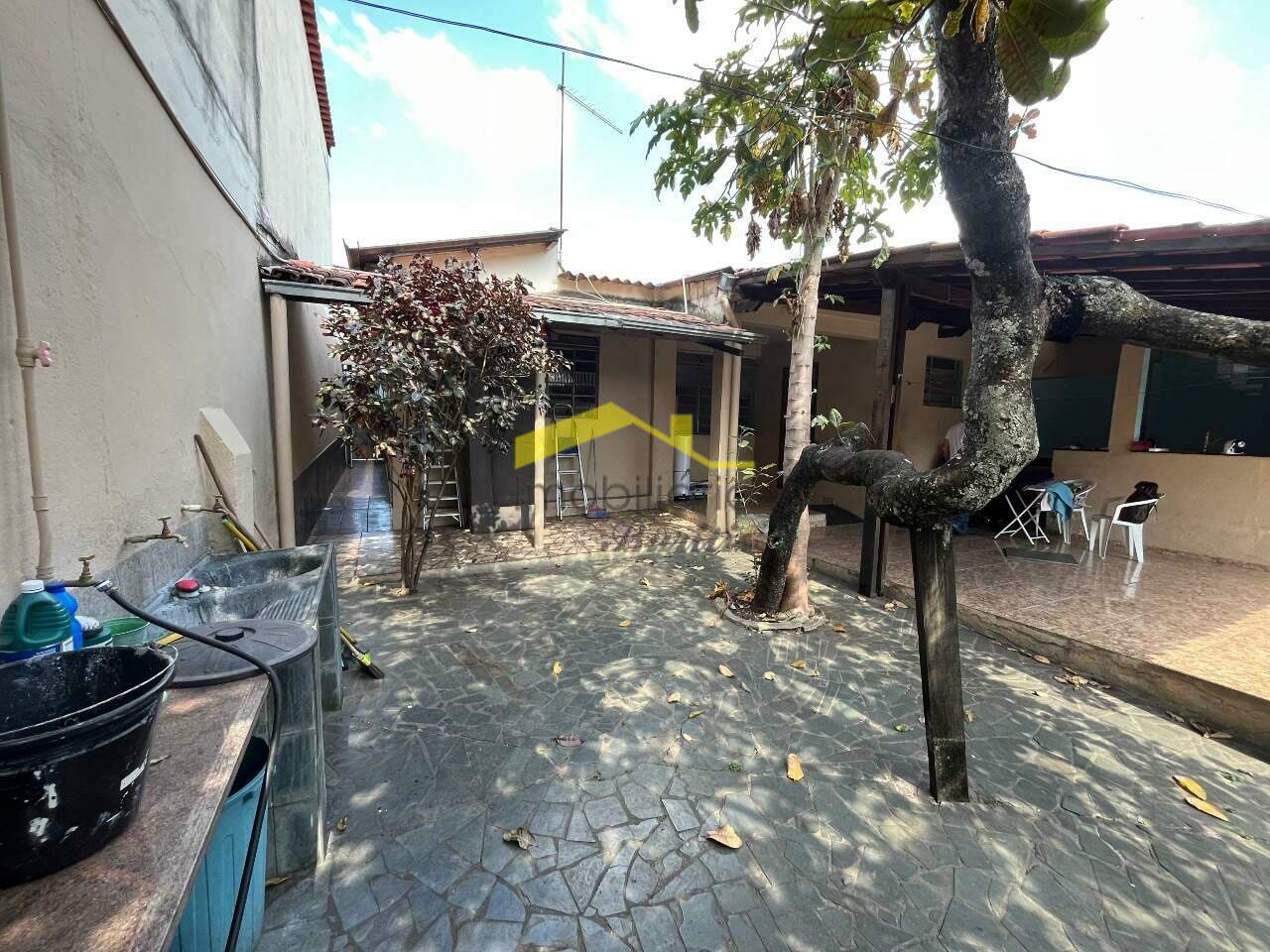 Casa à venda no Betânia: 