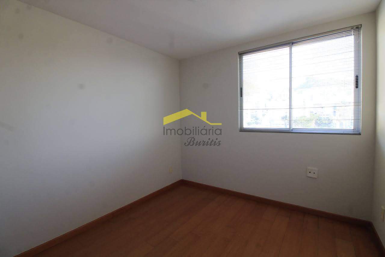 Cobertura à venda no Buritis: 