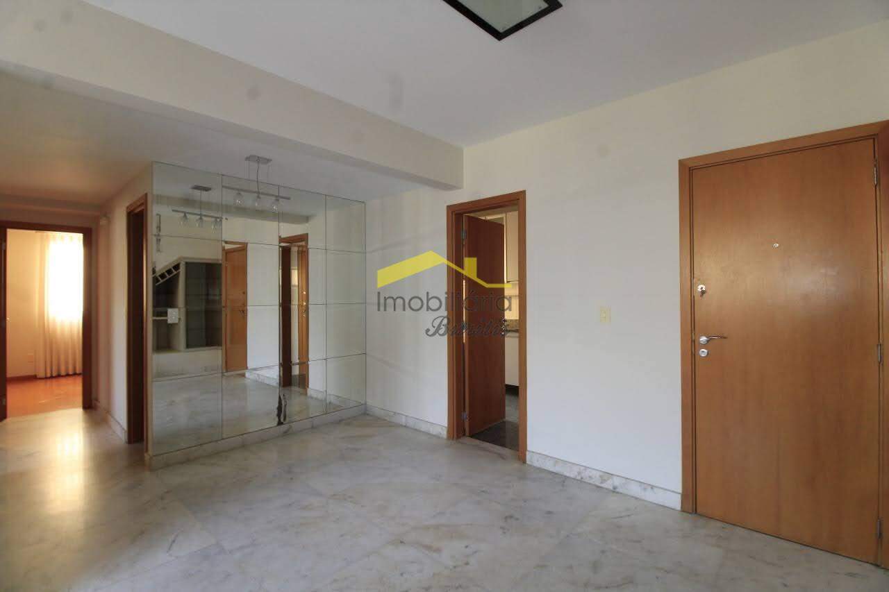 Cobertura à venda no Buritis: 