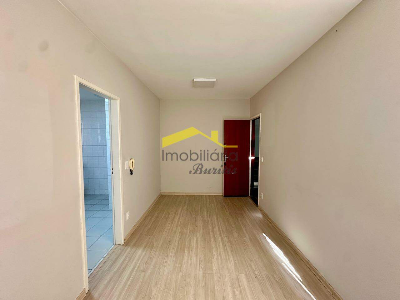 Apartamento à venda no Buritis: 