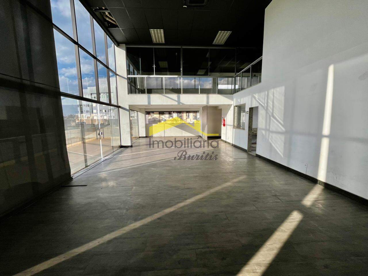 Loja para aluguel no Buritis: 