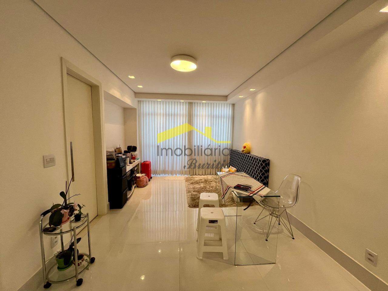 Apartamento à venda no Buritis: 