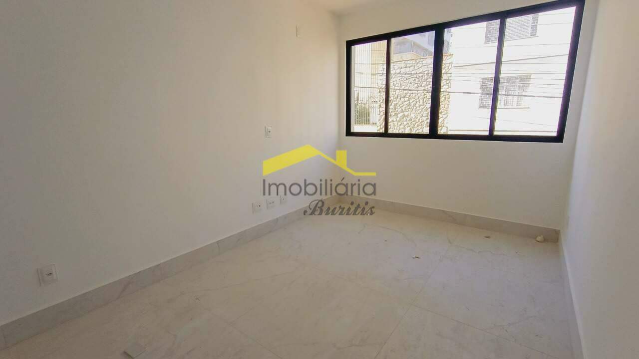 Apartamento com área privativa à venda no Barroca: 