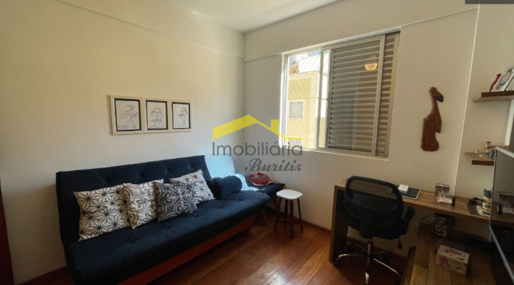 Apartamento à venda no Buritis: 