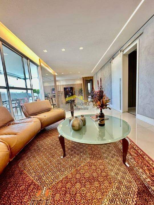 Apartamento com área privativa à venda no Buritis: 