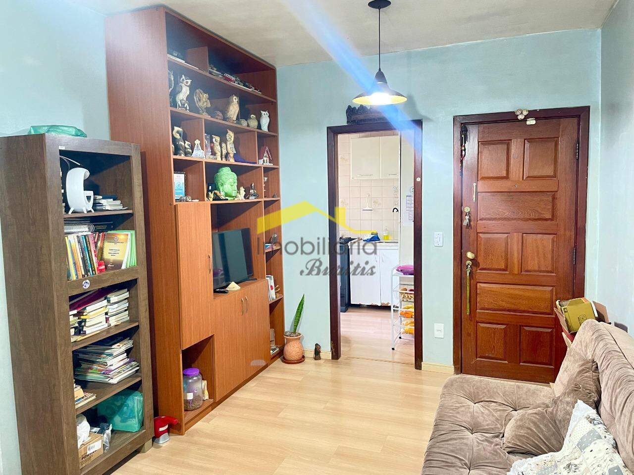 Apartamento à venda no Cinqüentenário: 