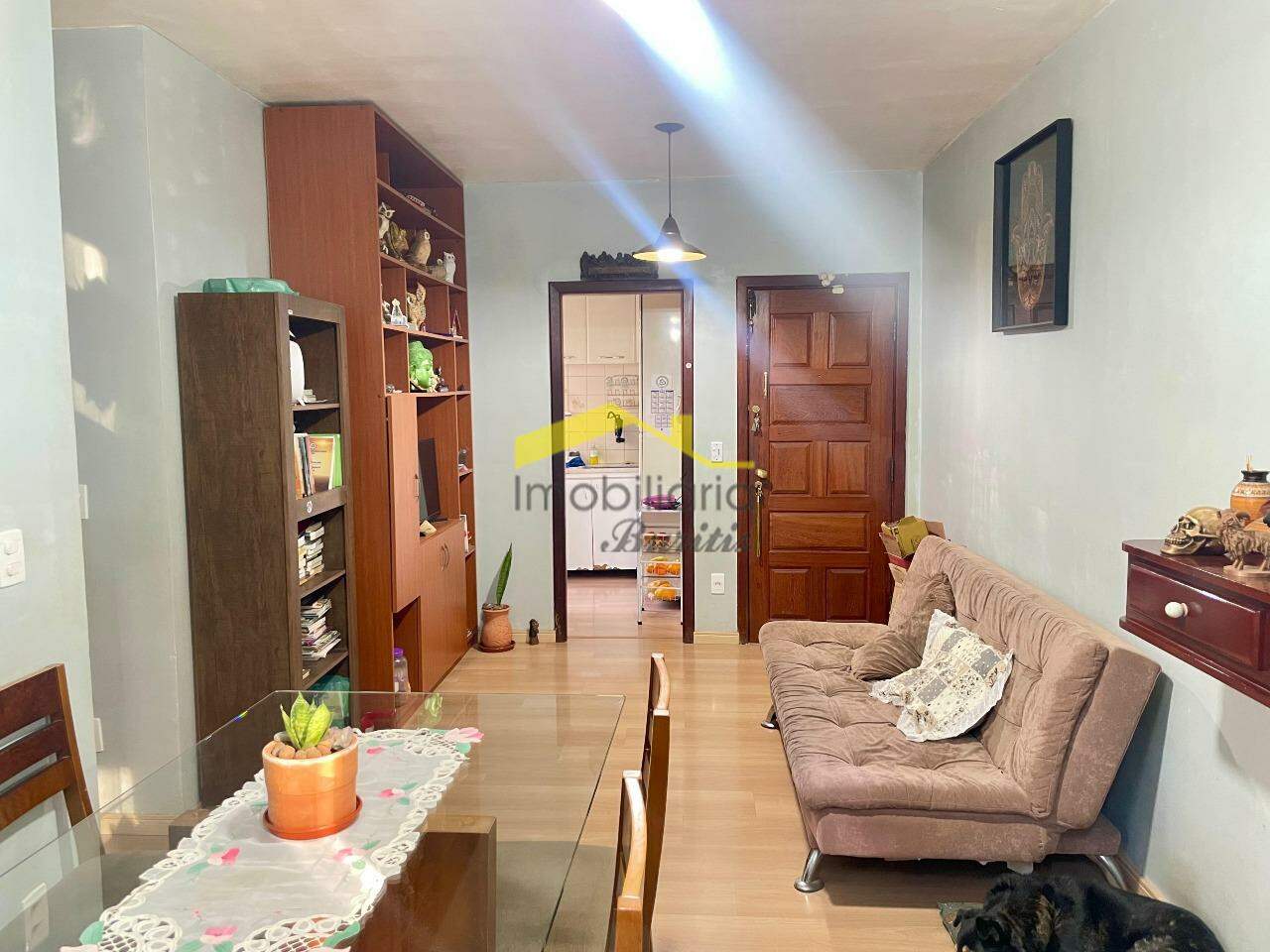 Apartamento à venda no Cinqüentenário: 