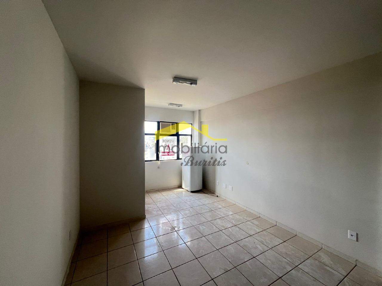 Sala para aluguel no Estoril: 