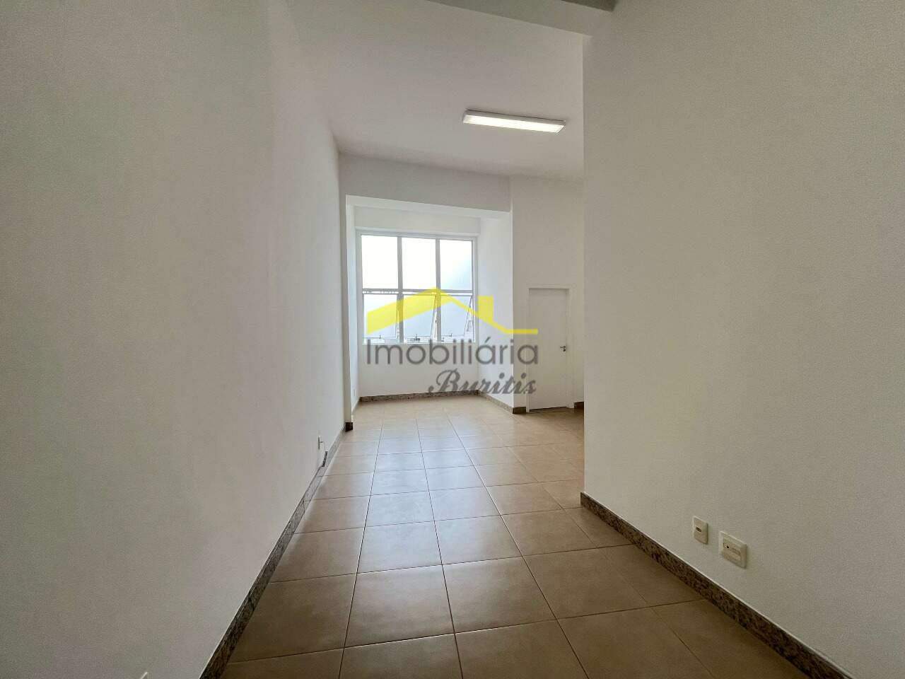 Loja à venda no Buritis: 