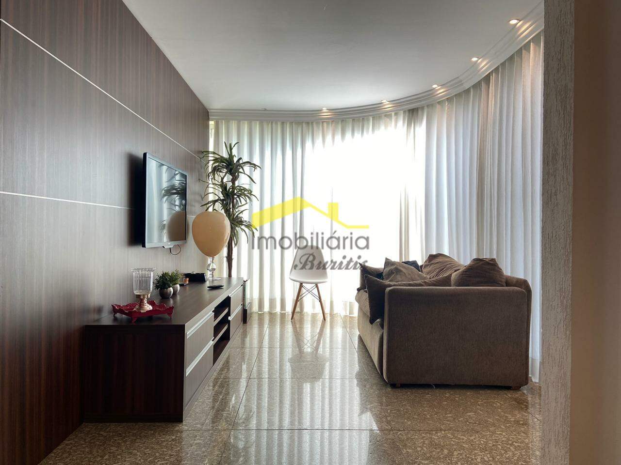 Apartamento com área privativa à venda no Buritis: 