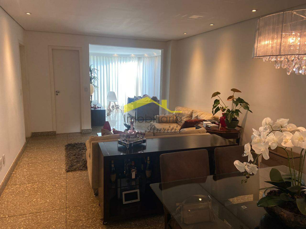 Apartamento com área privativa à venda no Buritis: 