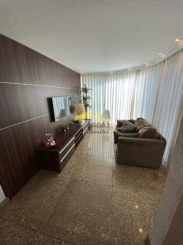 Apartamento com área privativa à venda no Buritis: 