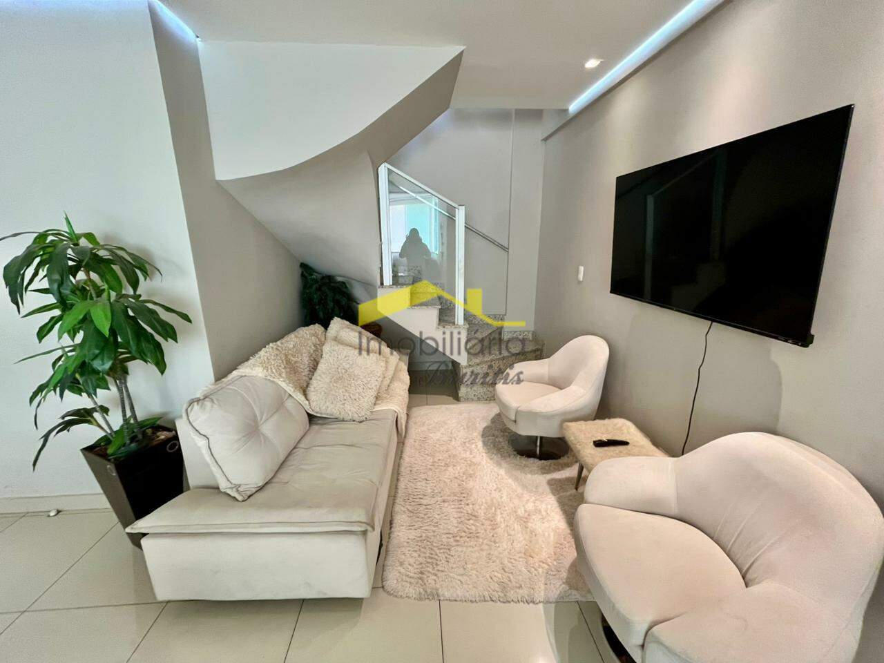 Cobertura para aluguel no Buritis: 