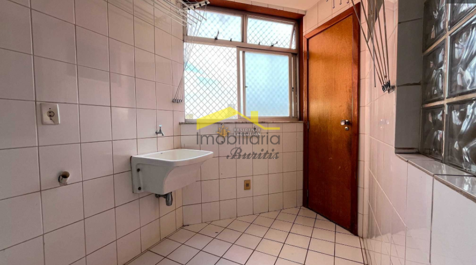 Apartamento à venda no Buritis: 