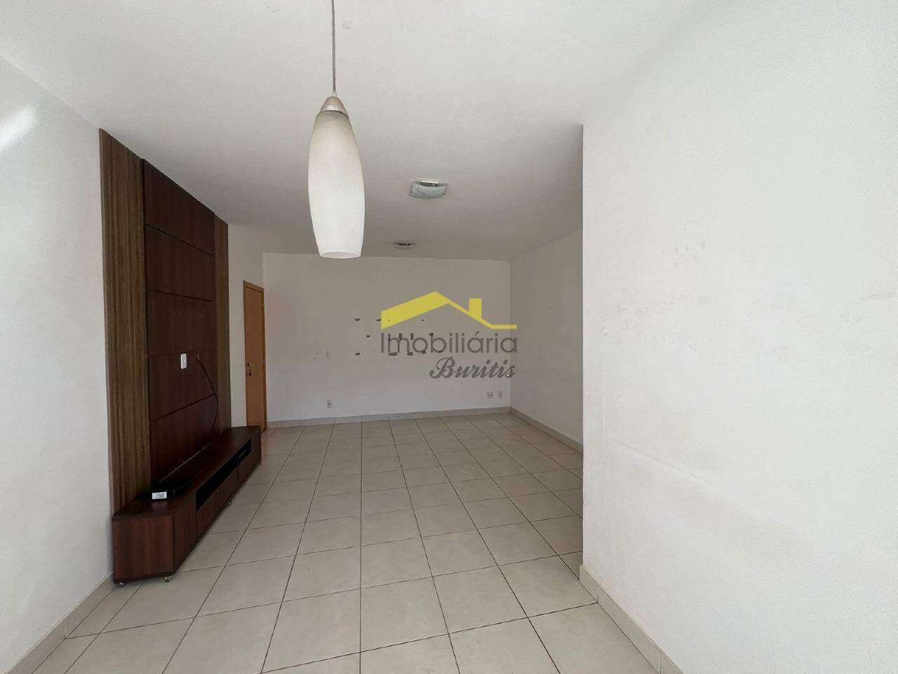 Apartamento à venda no Buritis: 