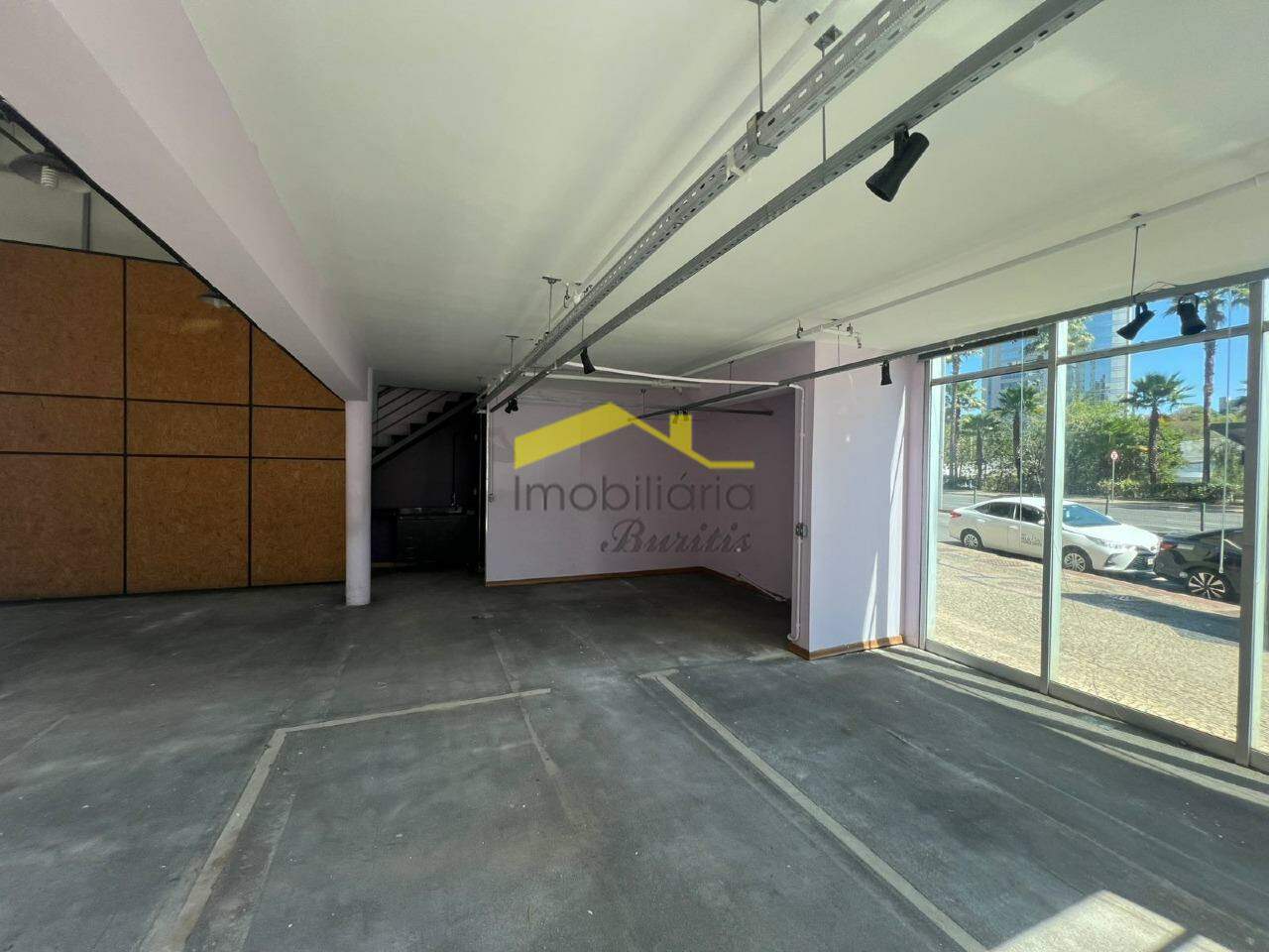 Loja para aluguel no Belvedere: 