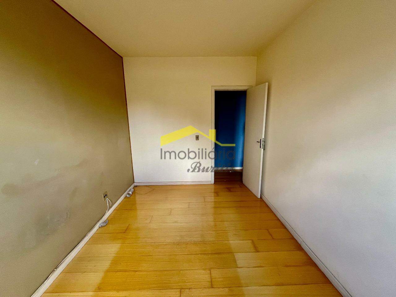 Apartamento à venda no Estoril: 