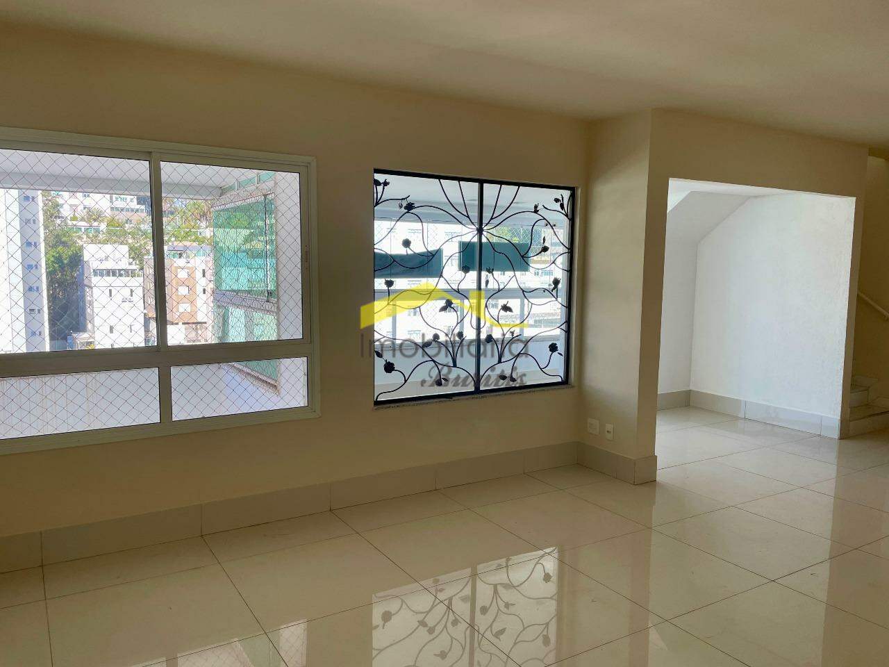 Cobertura à venda no Gutierrez: 