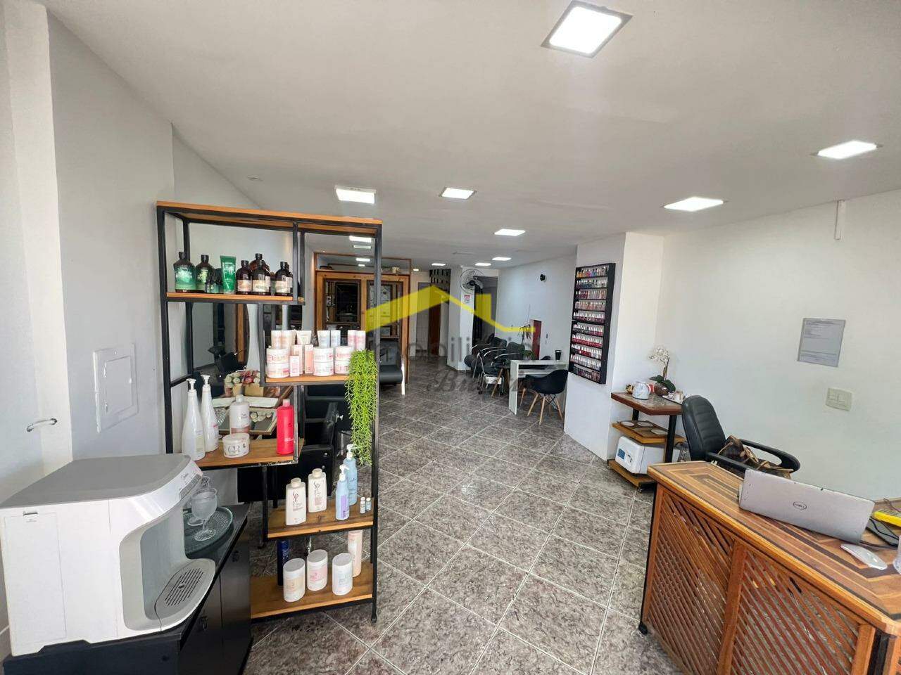 Loja para aluguel no Estoril: 