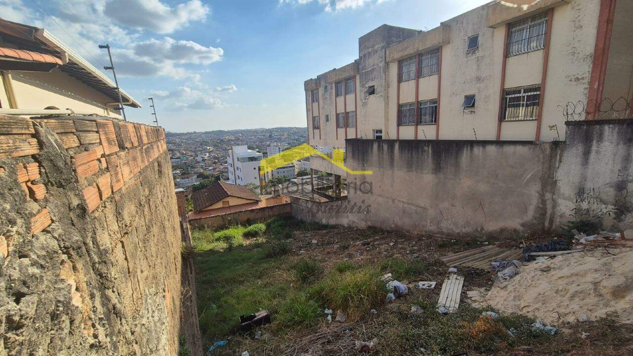 Lote à venda no Salgado Filho: 