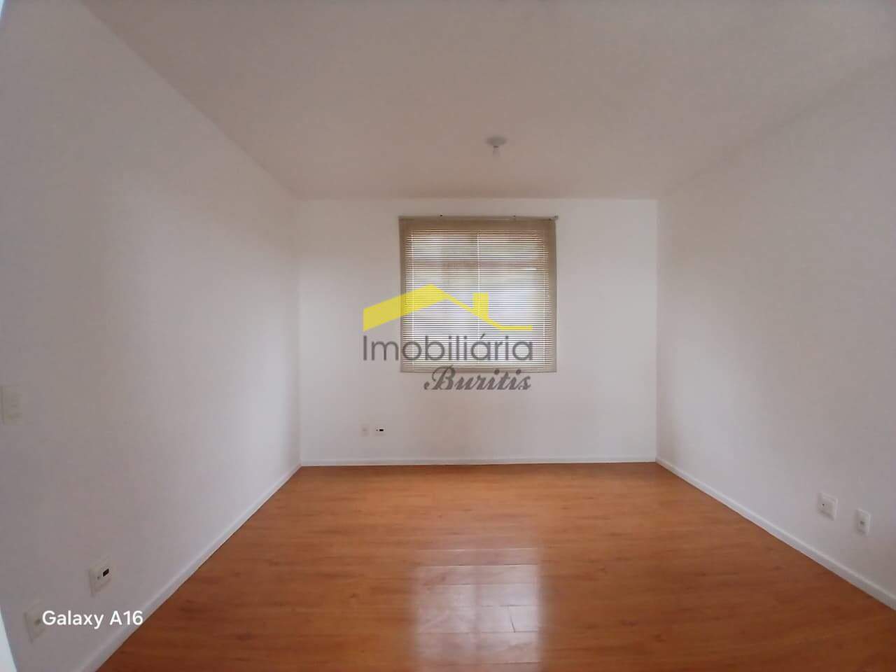 Apartamento à venda no Havaí: Sala