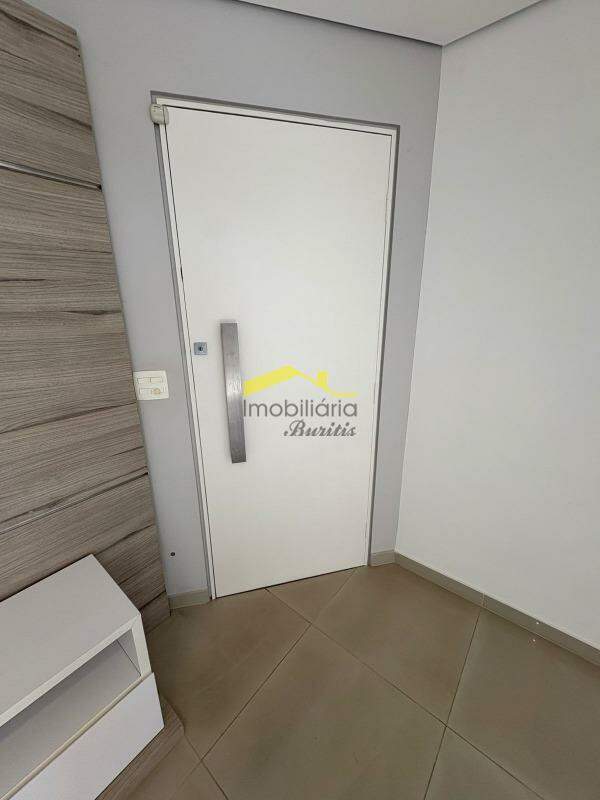 Apartamento para aluguel no Buritis: 