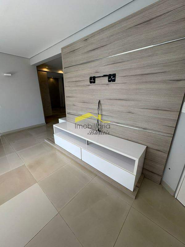 Apartamento para aluguel no Buritis: 