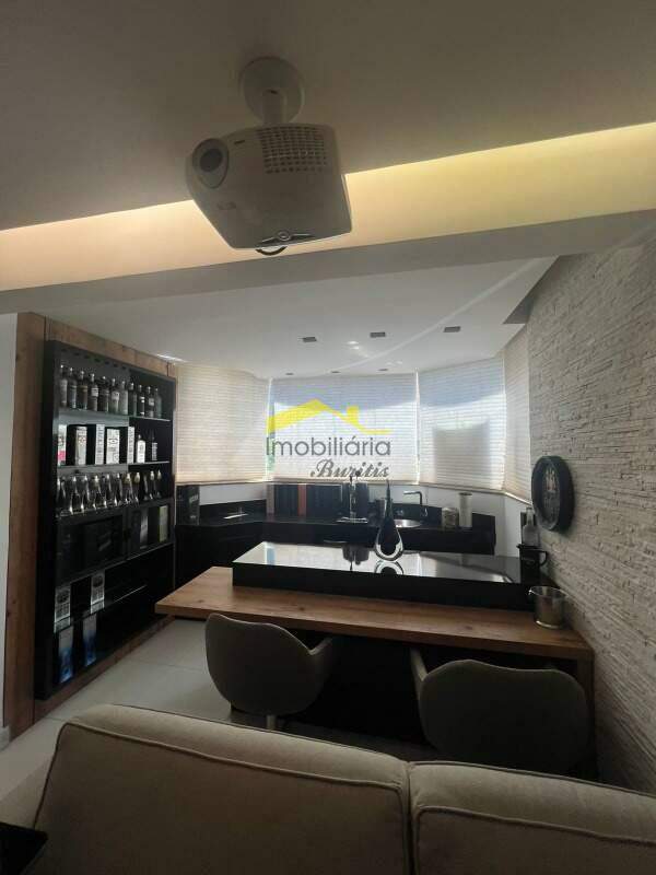 Apartamento à venda no Buritis: 