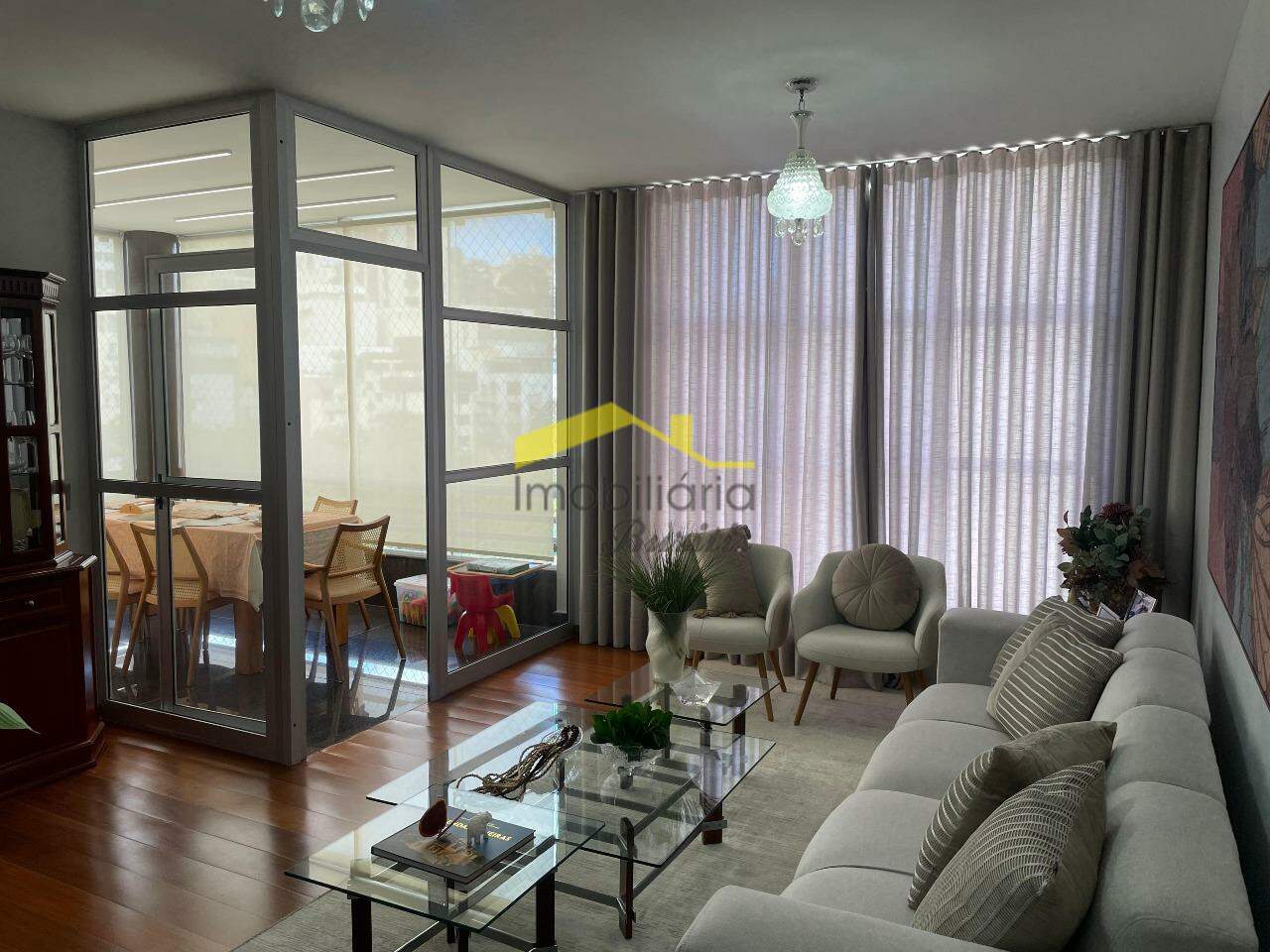 Apartamento à venda no Buritis: 