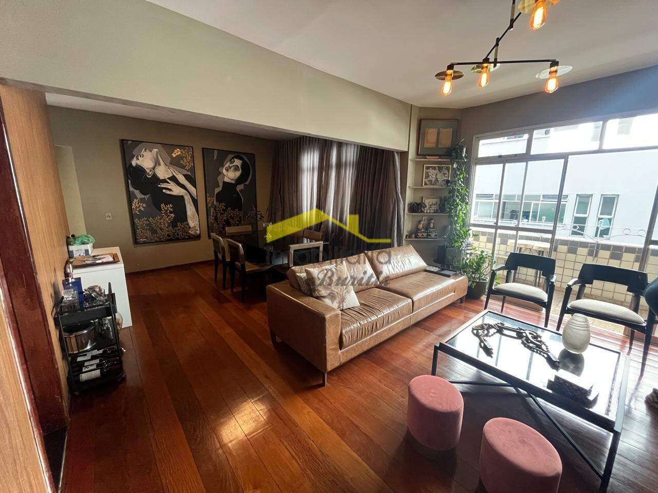 Apartamento à venda no Buritis: 