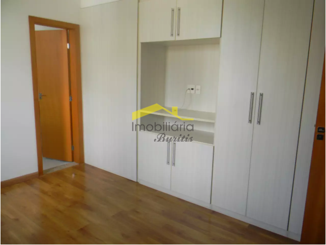 Cobertura à venda no Buritis: 