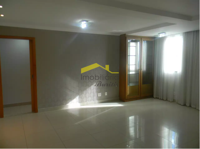 Cobertura à venda no Buritis: 