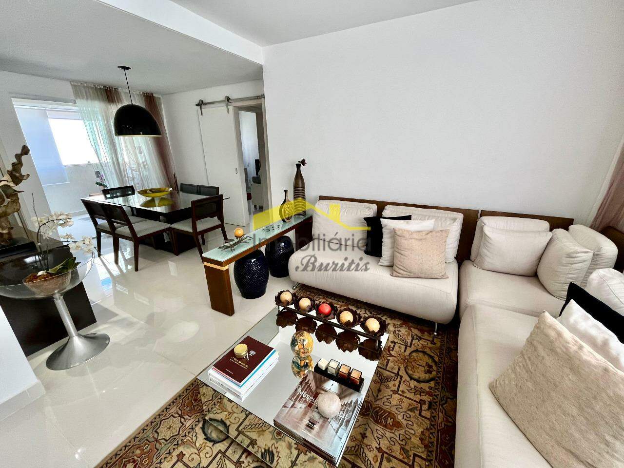 Apartamento à venda no Buritis: 