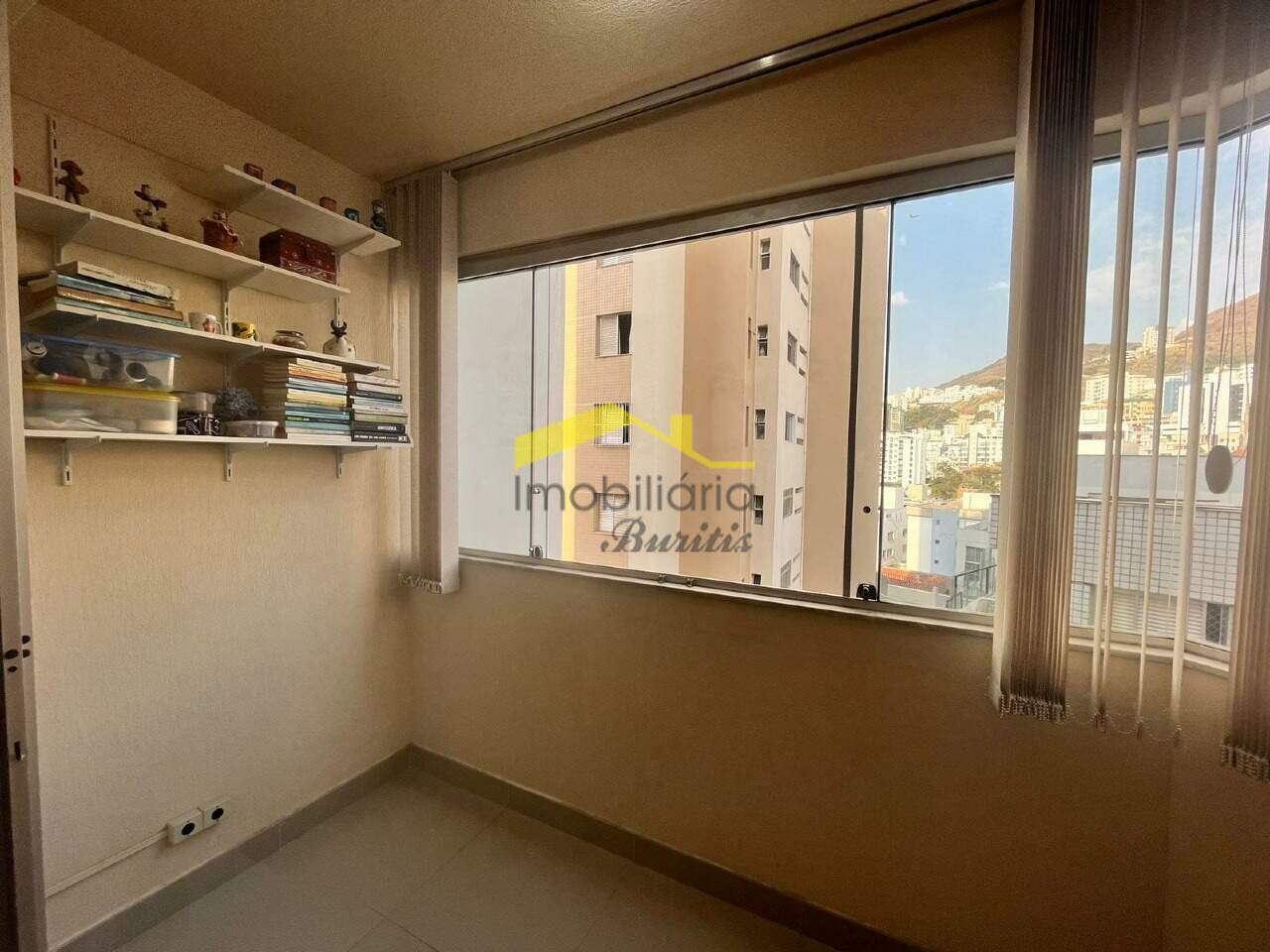 Apartamento à venda no Buritis: 