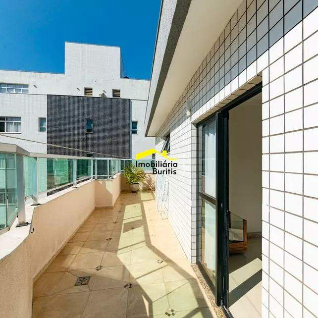 Cobertura à venda no Buritis: 