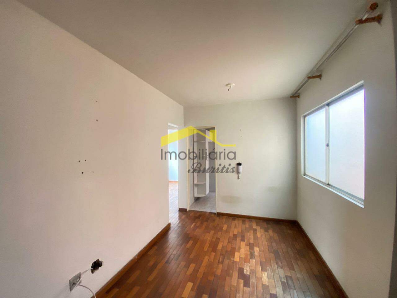 Apartamento à venda no Estoril: 