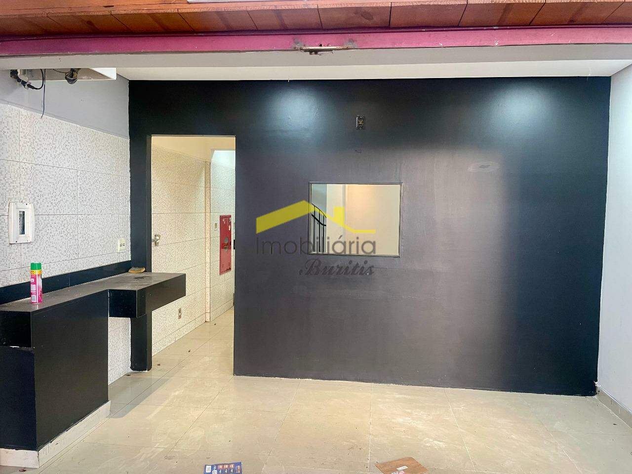 Loja para aluguel no Estoril: 