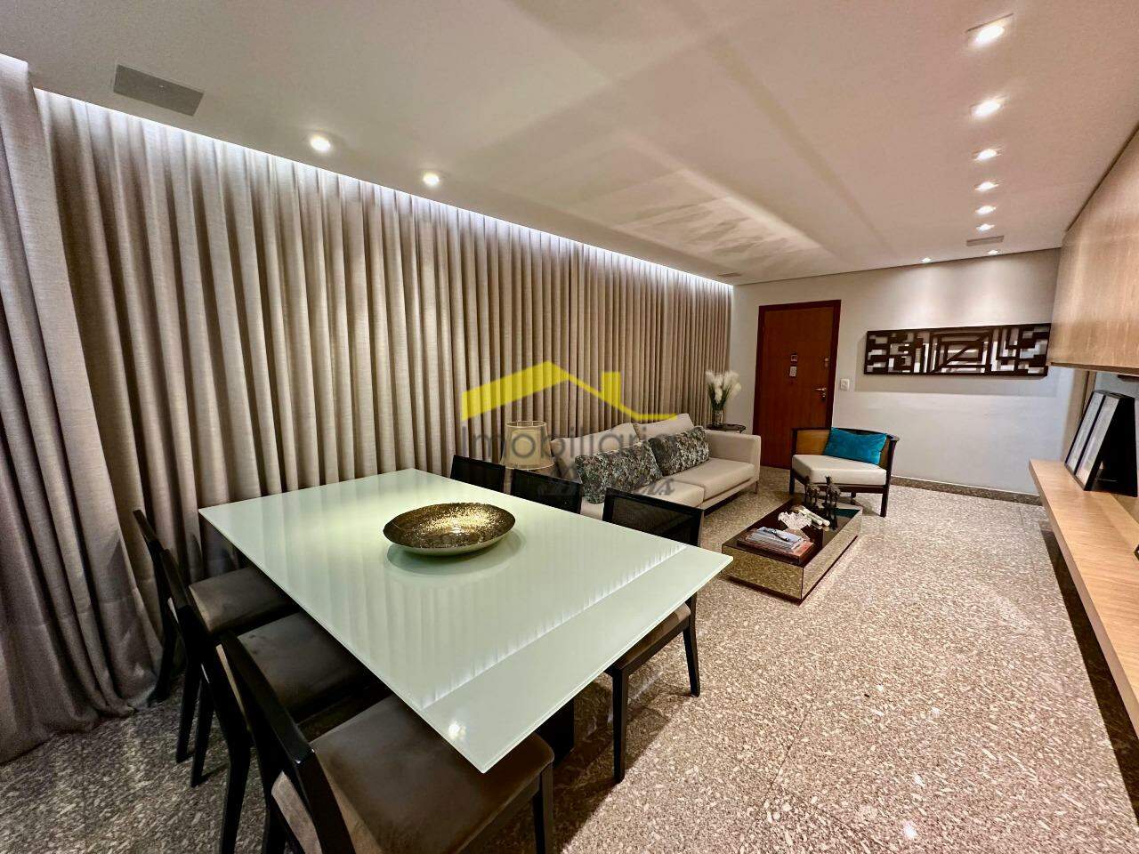 Apartamento à venda no Buritis: 