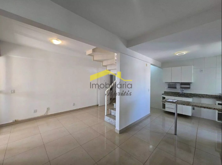 Cobertura à venda no Estoril: 