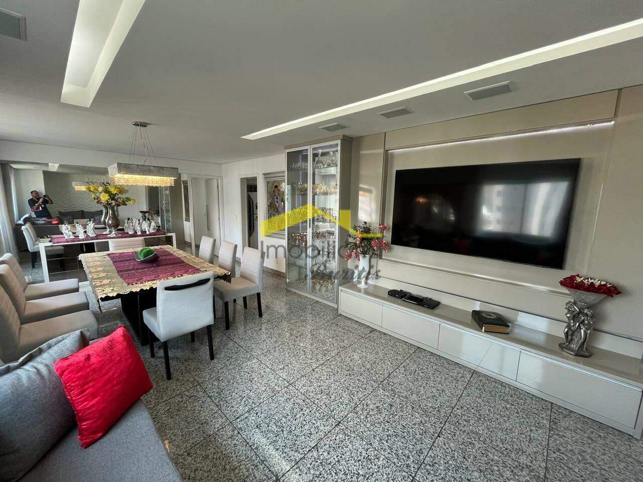 Apartamento à venda no Buritis: 