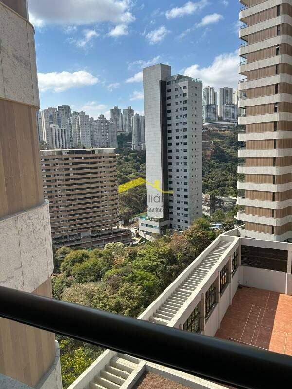 Apartamento à venda no VALE DO SERENO: 