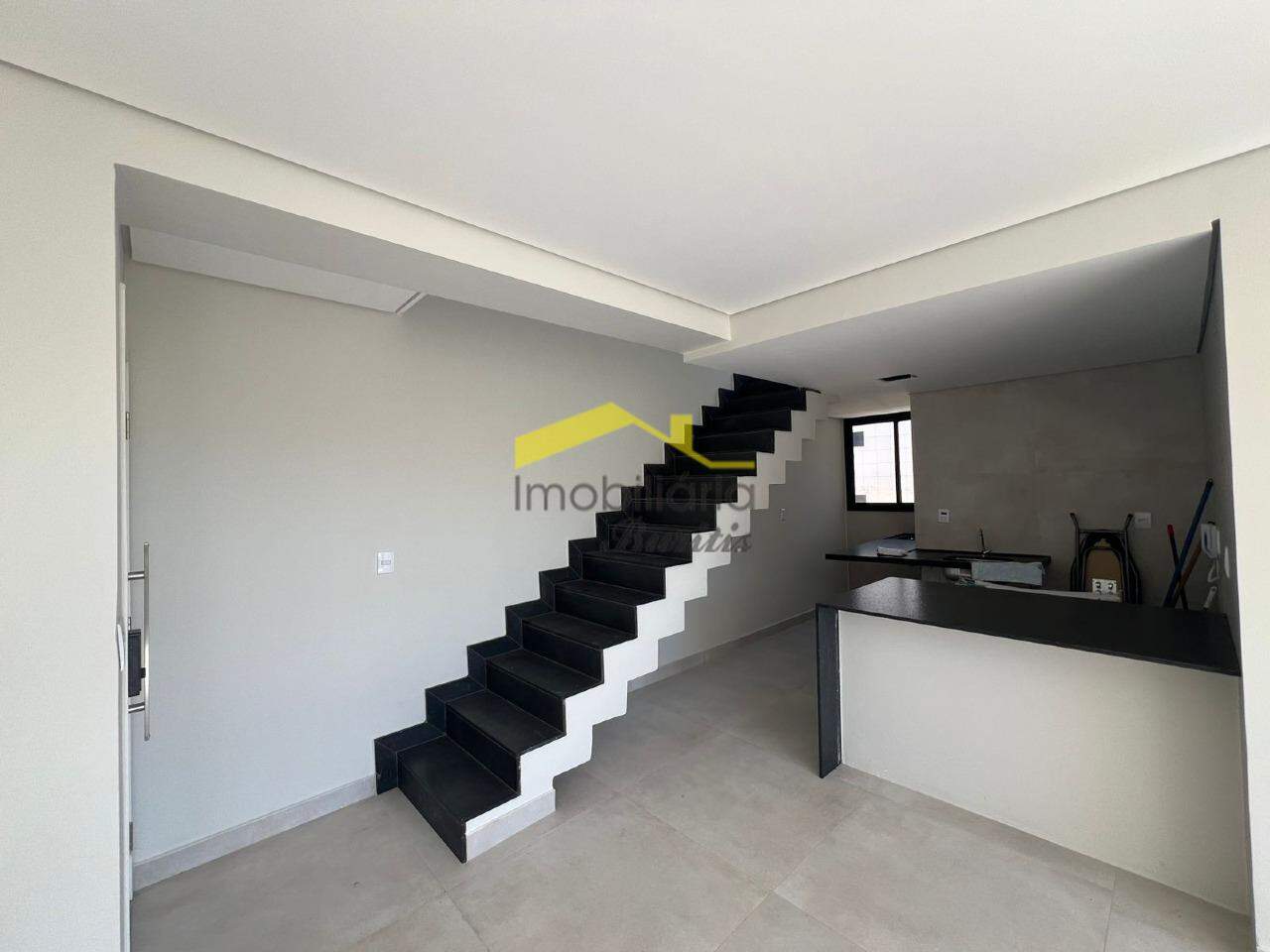 Cobertura à venda no Buritis: 